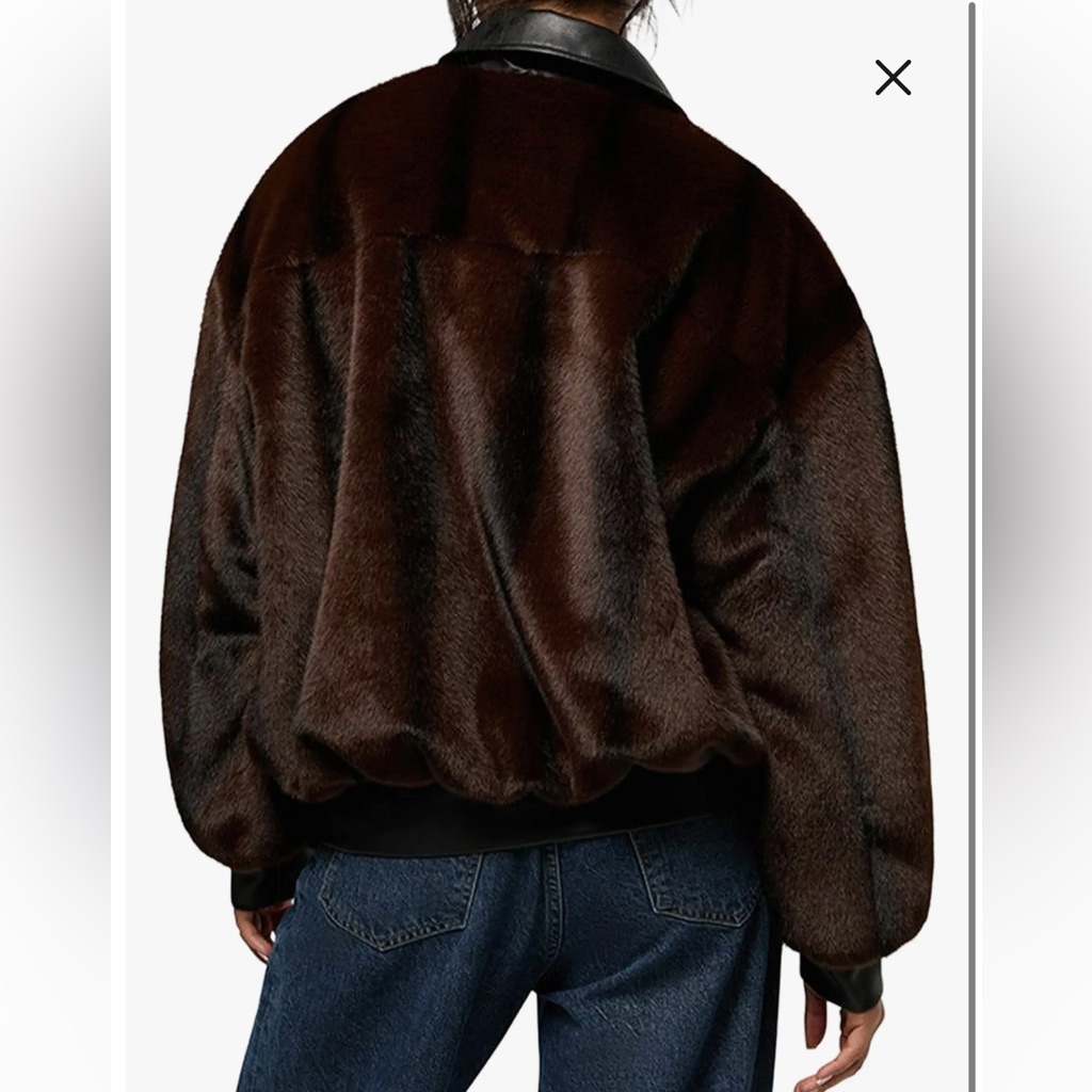 Weworewhat Women’s Faux Fur Bomber Jacket — image 3 of 8
